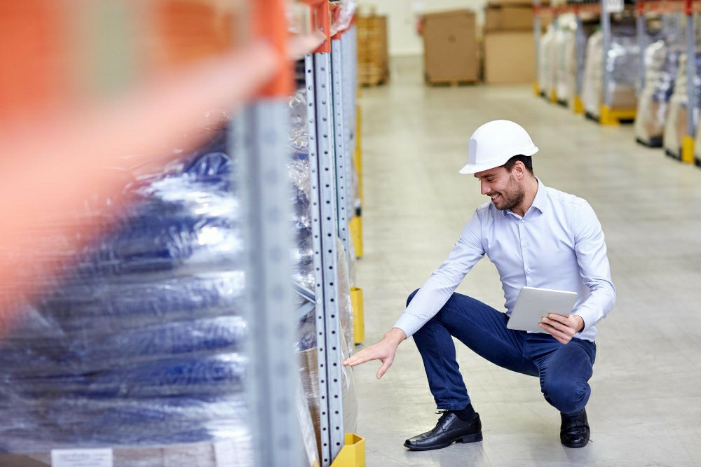 Achieving Workplace Safety: Free Online Manual Handling Training in Ireland - Online Safety Courses blog