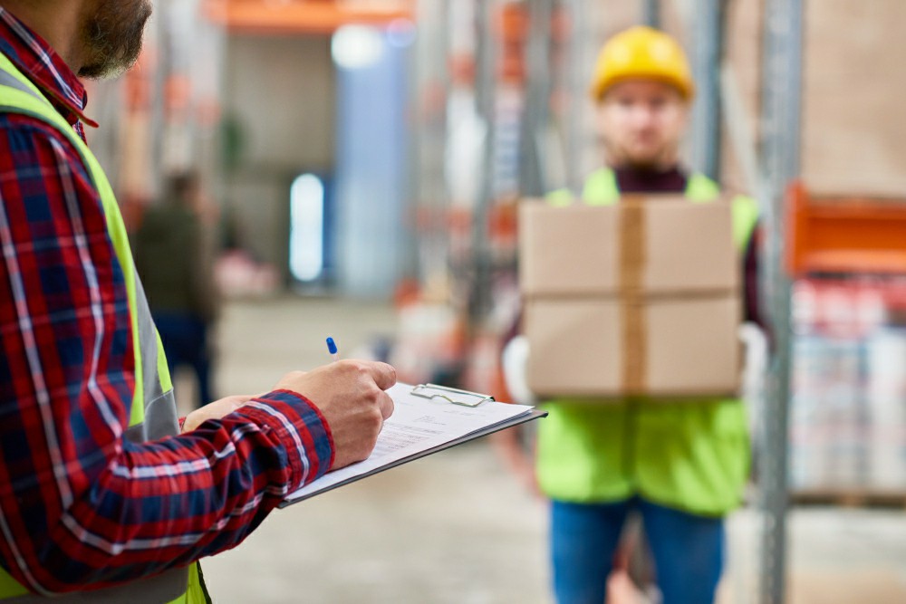 Enhancing Workplace Safety: The Importance of Manual Handling Certification in Ireland - Online Safety Courses blog article