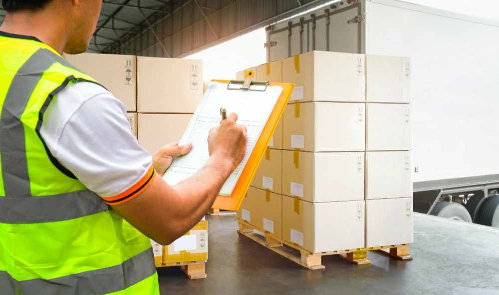 Enhancing Workplace Safety: The Role of Chris Mee Manual Handling Training - Online Safety Courses blog article