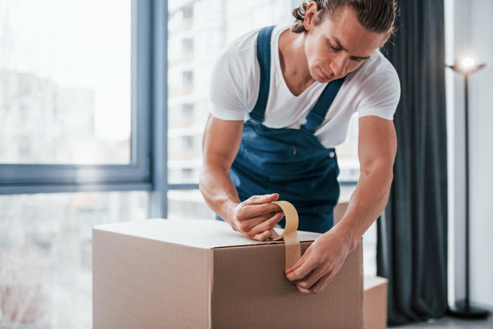 The Vital Role of Manual Handling-First Training for Healthcare Professionals in Ireland - Online Safety Courses blog article