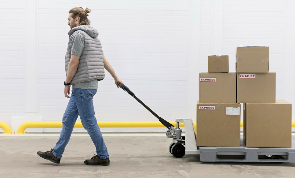 Maximize Your Workforce's Safety: Affordable Manual Handling Training in Ireland - Online Safety Courses blog article