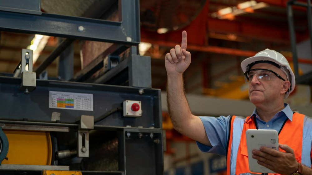 Understanding the Importance of Manual Handling ROSPA Training for Healthcare Professionals - Online Safety Courses blog article