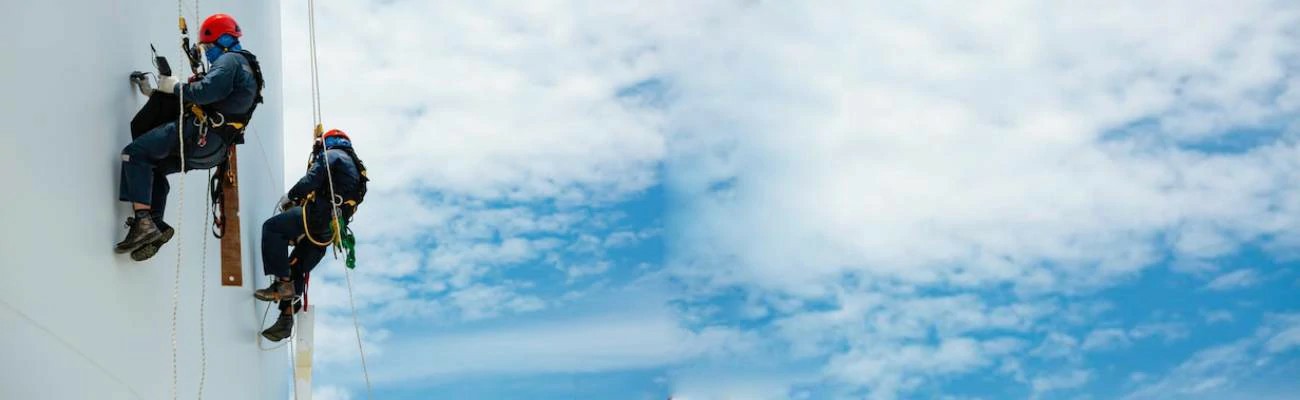 Understanding Ireland's Legal Mandates for Working at Heights Training - Online Safety Courses blog article