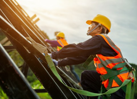 Emergency Rescue Planning for Working at Heights: A Vital Component of Workplace Safety - Online Safety Courses blog article