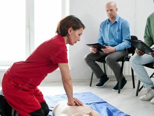 Transforming Workplace Safety: The Indispensable Role of First Aid & CPR Training - Online Safety Courses blog article