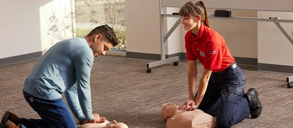 Empower Your Workplace Safety: The Indispensable Benefits of First Aid & CPR Training - Online Safety Courses blog article