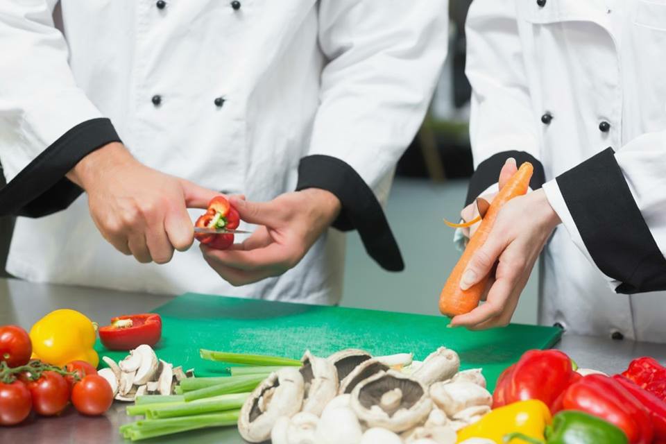 Stay Compliant: Unlocking the Power of HACCP Training for Food Businesses in Ireland - Online Safety Courses blog article