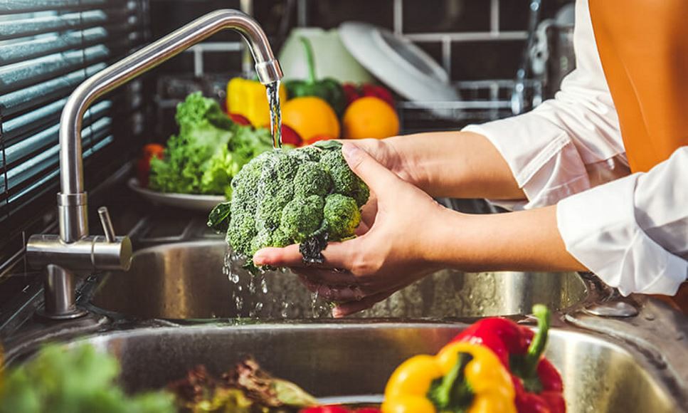 Ensuring Food Safety: The Indispensable Role of HACCP Training for Irish Businesses - Online Safety Courses blog article