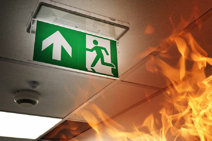 Secure Your Future: Essential Online Fire Safety Training and Certification for Businesses in Ireland - Online Safety Courses blog article