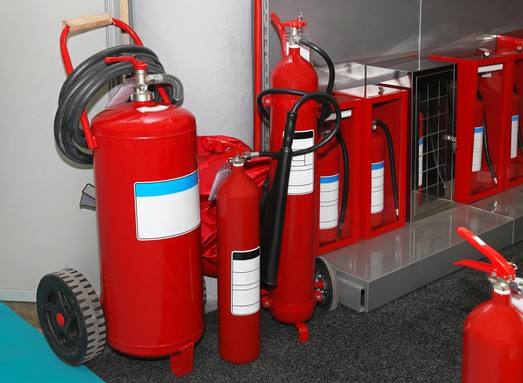 Secure Your Workplace: The Unmatched Benefits of Online Fire Extinguisher Training in Ireland - Online Safety Courses blog article